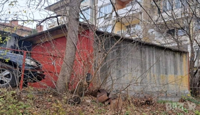 Панелен/бетонен гараж, снимка 2 - Гаражи и паркоместа - 52886056