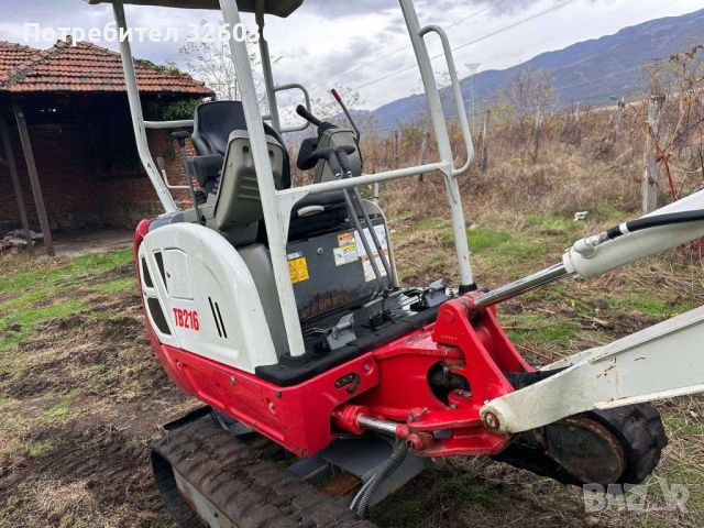 Продавам мини багер takeuchi 216 2022г , снимка 4 - Индустриална техника - 45640974