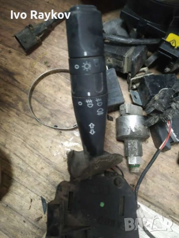 Лостчета мигачи чистачки Peugeot 206 1999-2006 , 9630605180, снимка 4 - Части - 52671531