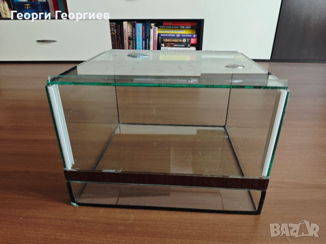 Терариум 30x30x20, снимка 2 - Терариуми и оборудване - 53336459
