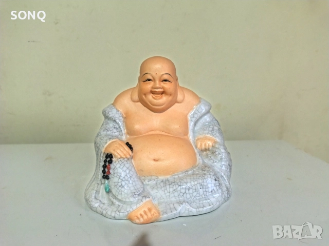 Страхотна Порцеланова Статуетка Щастливия Буда