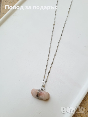 Колиета от неръждаема стомана и естествен кварц , снимка 5 - Колиета, медальони, синджири - 52660849