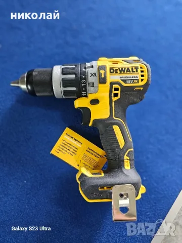 Акумулаторен ударен винтоверт DEWALT DCD796

, снимка 1 - Винтоверти - 47121241