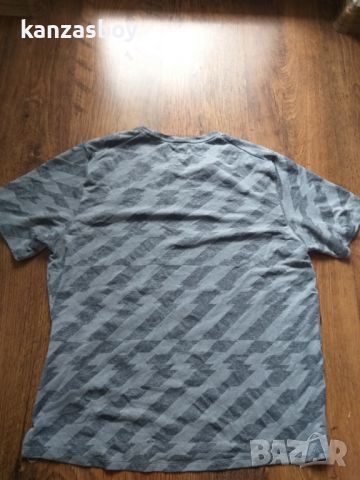 NIKE JACQUARD MILER T-SHIRT GREY - страхотна мъжка тениска , снимка 10 - Тениски - 45812217