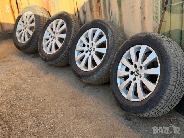 Джанти с Гуми 17-ки Хонда црв Хюндай ix35 Kia Sportage 235/60/5/17, снимка 3 - Гуми и джанти - 52949490