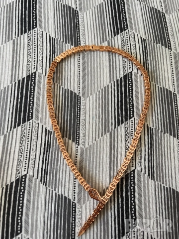 Bulgari дамско колие розово злато, снимка 3 - Колиета, медальони, синджири - 51730781