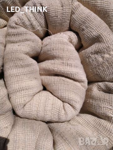 Вълнено одеяло - пухкаво, тежко и топло, снимка 5 - Олекотени завивки и одеяла - 45717687