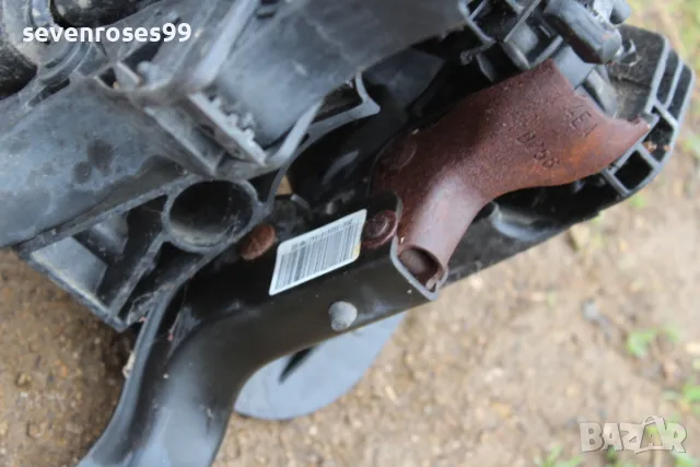 Педал съединител спирачка Фиат Панда 3 1.3D 2012-2022 Fiat Panda 3 4врати, снимка 3 - Части - 49642172