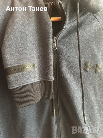 Горнище Under Armour в син цвят, Размер L ., снимка 2 - Суичъри - 53969478