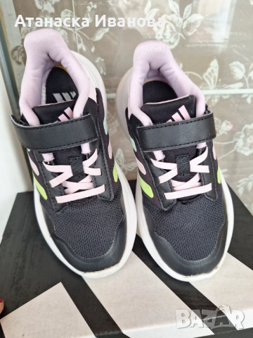 Детски маратонки "Adidas", снимка 4 - Детски маратонки - 53572319