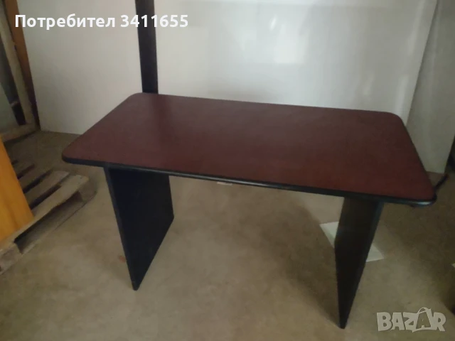 Продавам бюро и скрин, снимка 2 - Бюра - 51296518