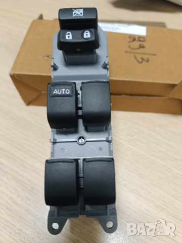 Бутони ел стъкла Тойота