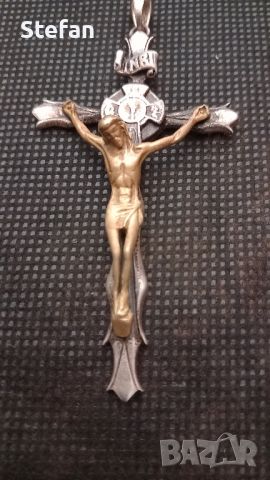 Масивен сребърен кръст, снимка 1 - Антикварни и старинни предмети - 42462951
