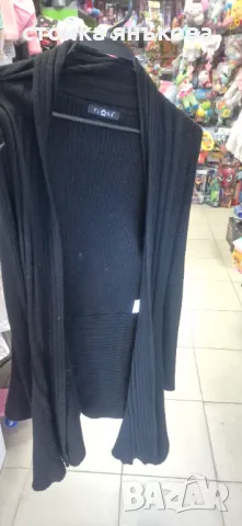 Елегантна дамска черна финноплетена жилетка, снимка 4 - Жилетки - 49713979