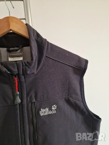 Страхотна мъжка грейка JACK WOLFSKIN размер М, снимка 3 - Якета - 53794454