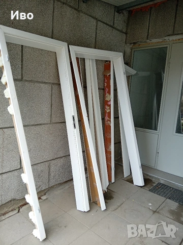 Три броя бели интериорни врати с каси,брави и ключове.75евро за брой!, снимка 2 - Интериорни врати - 54013059