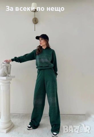 Дамски Комплект С Камъчета - Налични Различни Цветове Код Amel-Rea21, снимка 2 - Спортни екипи - 53837439