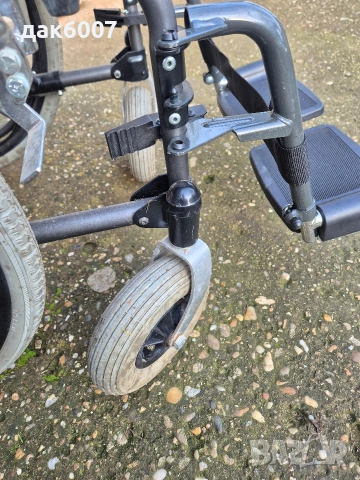 Немска инвалидна количка , снимка 5 - Инвалидни скутери - 53864691