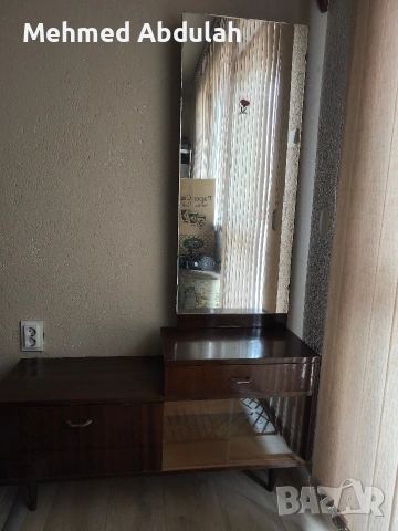 Винтидж тоалетка в ретро стил , снимка 2 - Антикварни и старинни предмети - 54072304