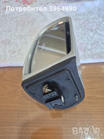 Външно дясно огледало за мерцедес С клас W203 , снимка 2 - Части - 53747613
