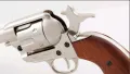 Класиката на уестърна. Каубойски револвер Колт, пистолет Colt 45, снимка 12