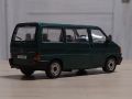 Volkswagen Transporter IV Multivan 1990 - мащаб 1:43 на DeAgostini моделът е нов в PVC дисплей-кейс, снимка 4