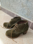 Обувки тъмнозелен велур 38