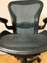 Herman Miller Aeron (Fully Loaded) Ергономичен Офис Стол в Страхотно Състояние!, снимка 6