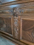 Елегантен дъбов шкаф с дърворезба , снимка 7