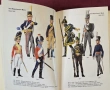 Справочник на военните униформи 15ти-20ти век / Military Uniforms of the World in Colour, снимка 8