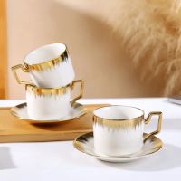Порцеланов сервиз за кафе и чай,6 чаши с 6 чинийки (001), снимка 9 - Сервизи - 46099082