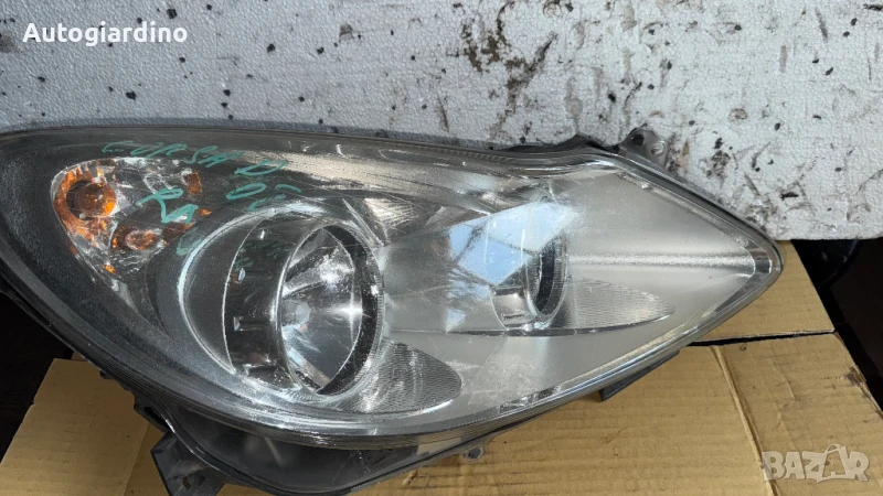 Оригинални Фарове зa Opel Corsa - 13186382 / 89313300, снимка 1