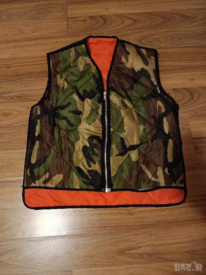 Ловен елек Двулицев размер М, снимка 1