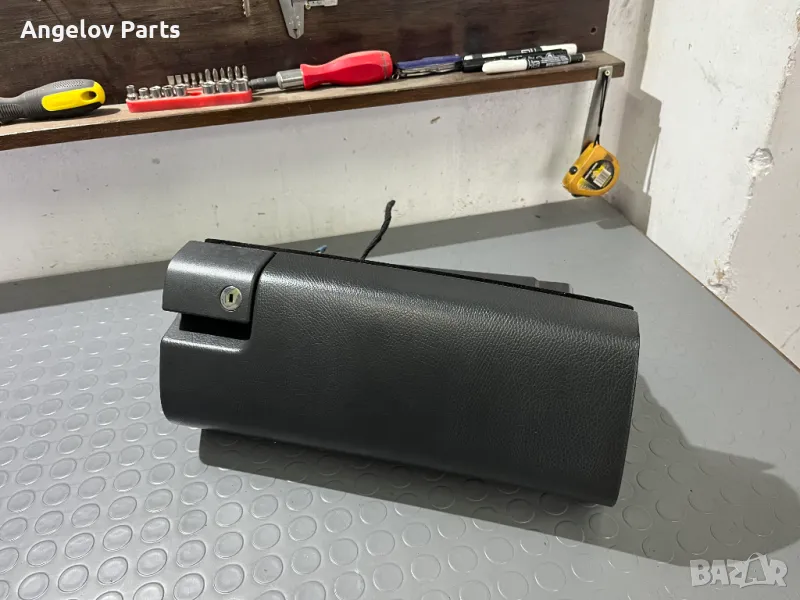 Жабка за Mercedes E-class W210, снимка 1