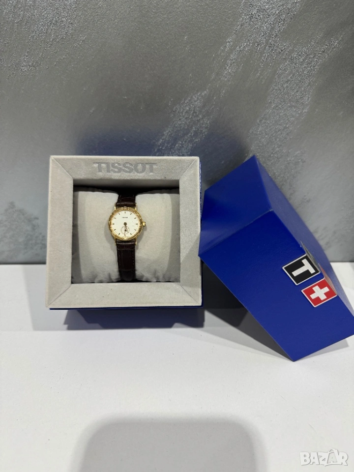 Дамски часовник Tissot, снимка 1