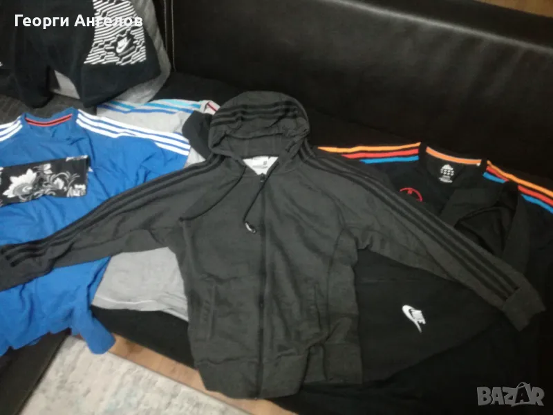 Adidas essentials ленти през качулката суичър, снимка 1