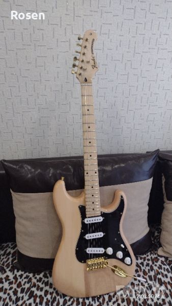 Продавам:Модифициран модел"Di Mavery"със лого от друг бранд..Fender Stratocaster big head!!.., снимка 1