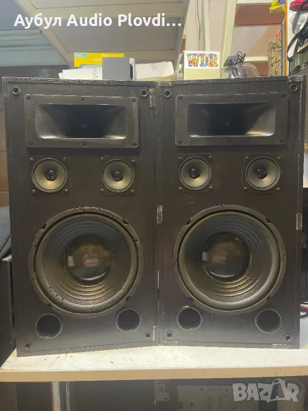 DISCO Model Cat Berlin T-207 Bebreflexbox Тонколони Min:150 Watts Max: 250/300 Watts  Impedance 8Ohm, снимка 1