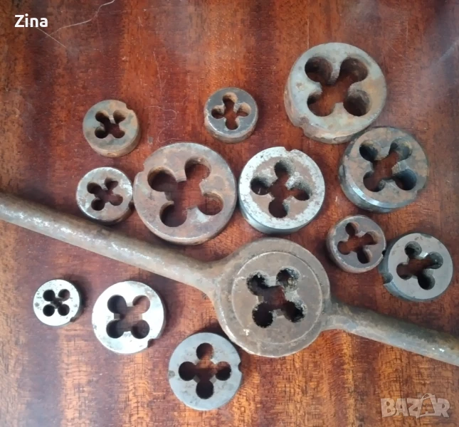 Плашки , снимка 1