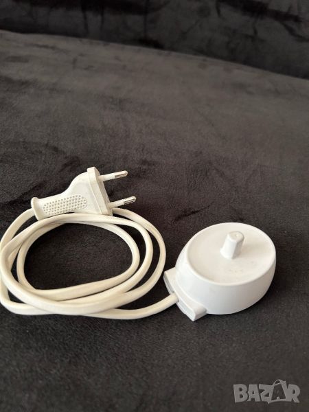 Зарядно устройство за електрическа четка за зъби Braun Oral-B, снимка 1