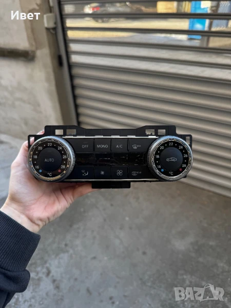 Панел за климатроник W204, снимка 1