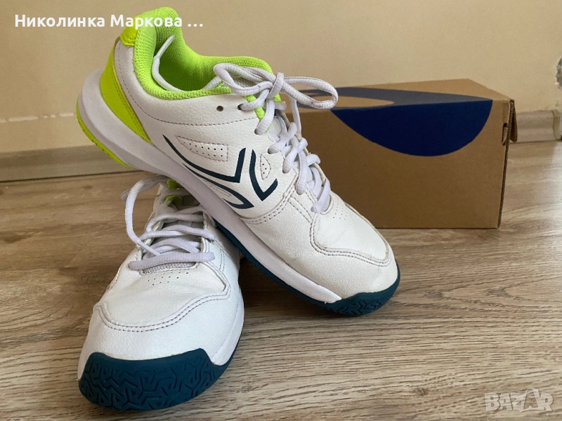 Детски маратонки за зала, снимка 1