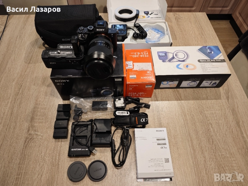 Фото апарат SONY A7S2 с обектив SONY F3.5-6.3 FE24 -240 и вертикален грип SONY VG-C2EM , снимка 1