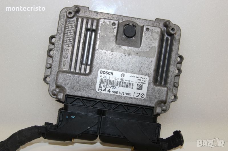 Моторен компютър ECU Lancia Delta (2008-2014г.) 0 281 016 235 / 0281016235 / 51853777, снимка 1