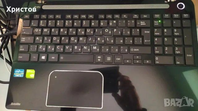 Toshiba satellite L50-A ОТЛИЧНО Работеща дънна платка с Пламрест и Клавиатура, снимка 2 - Части за лаптопи - 49722596