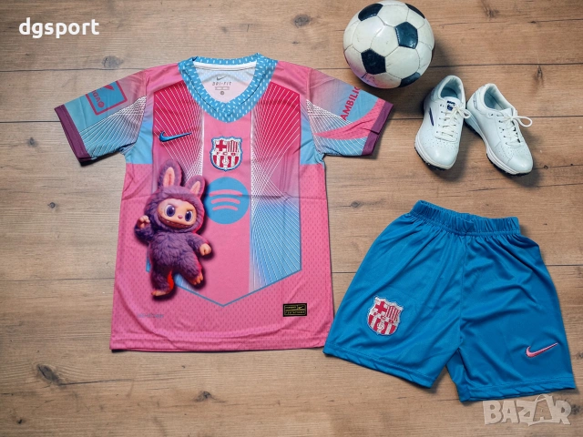 Детски футболен екип на Барселона – специално издание Labubu, снимка 2 - Футбол - 52063650