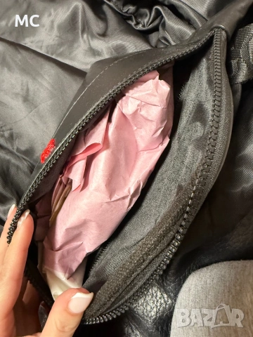 HUGO чанта, снимка 4 - Чанти - 54239499