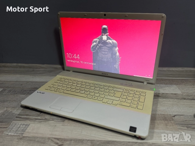 Лаптоп Sony Vaio 17.3Инча./500GB/intel-i3/Radeon., снимка 10 - Лаптопи за дома - 52072609