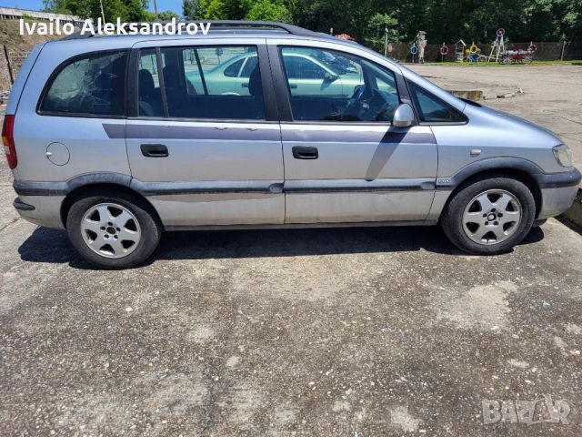 Opel zafira на части!!!, снимка 2 - Автомобили и джипове - 45956563