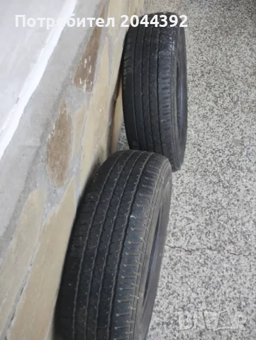 Гуми 205/70R15, снимка 1 - Гуми и джанти - 47147533